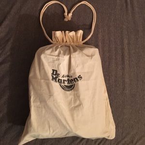 Doc Marten 11" Satchel