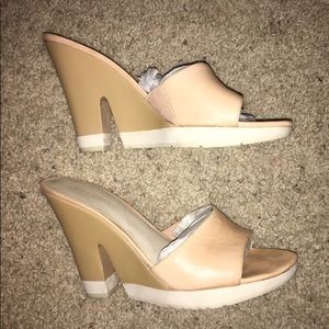 Nine West "Margara" in LT Orange, size 9-1/2 9.5