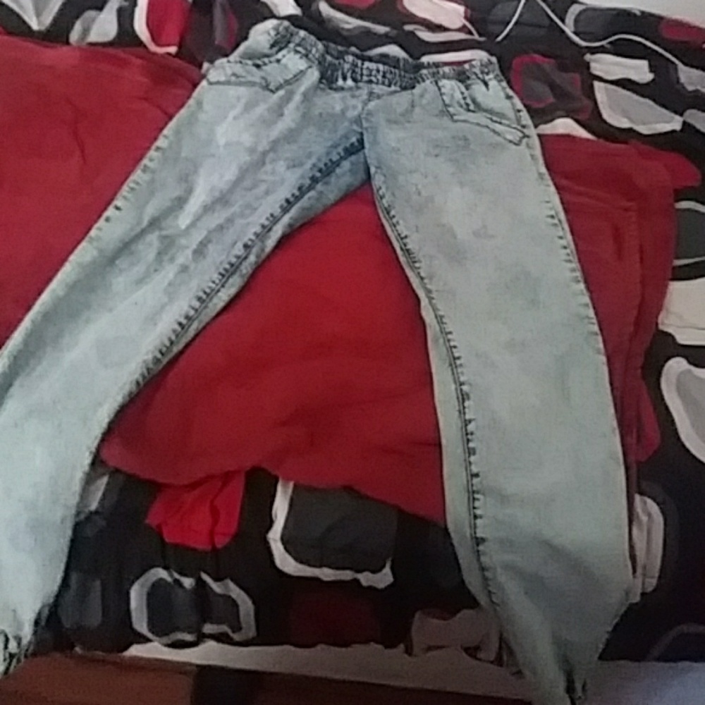 Jeans - Picture 1 of 1