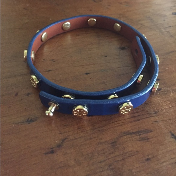 Tory Burch Wrap Bracelet - Picture 4 of 4