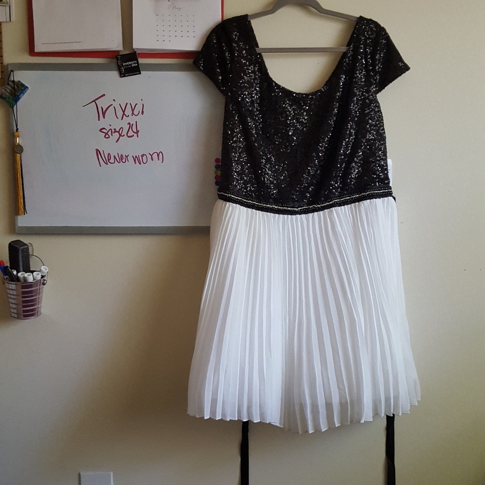 Trixxi black and white sequined dress