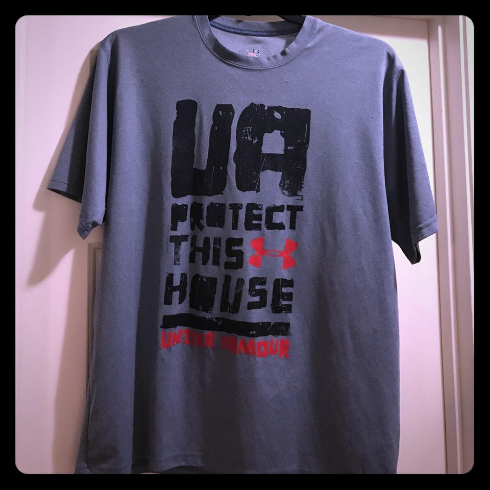 UA heat gear shirt