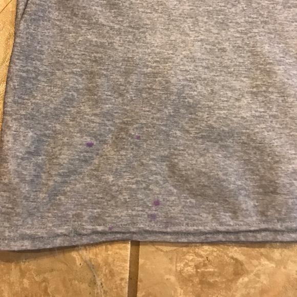 Long sleeve gray Under Armour shirt - Picture 2 of 2