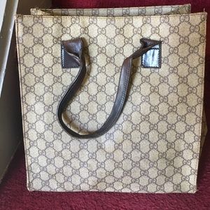 ❤️ Beautiful GUCCI handbag ❤️
