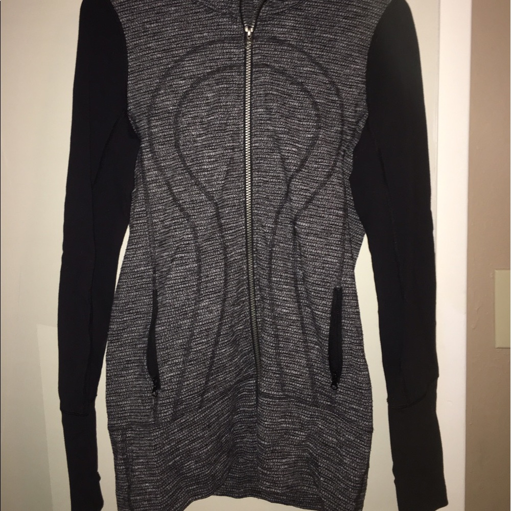 Lululemon zip up
