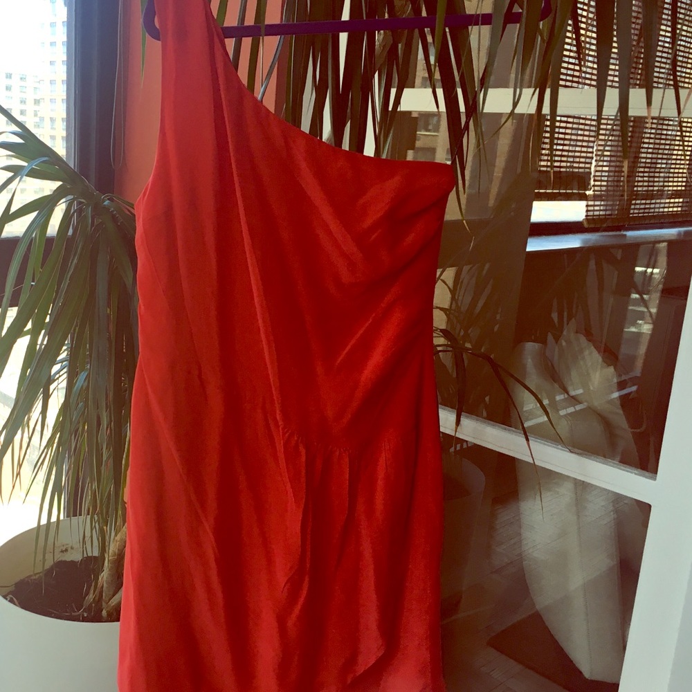 Off the shoulder Couture red mini