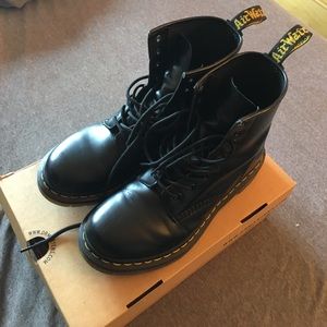 Doc Marten 1460 boots