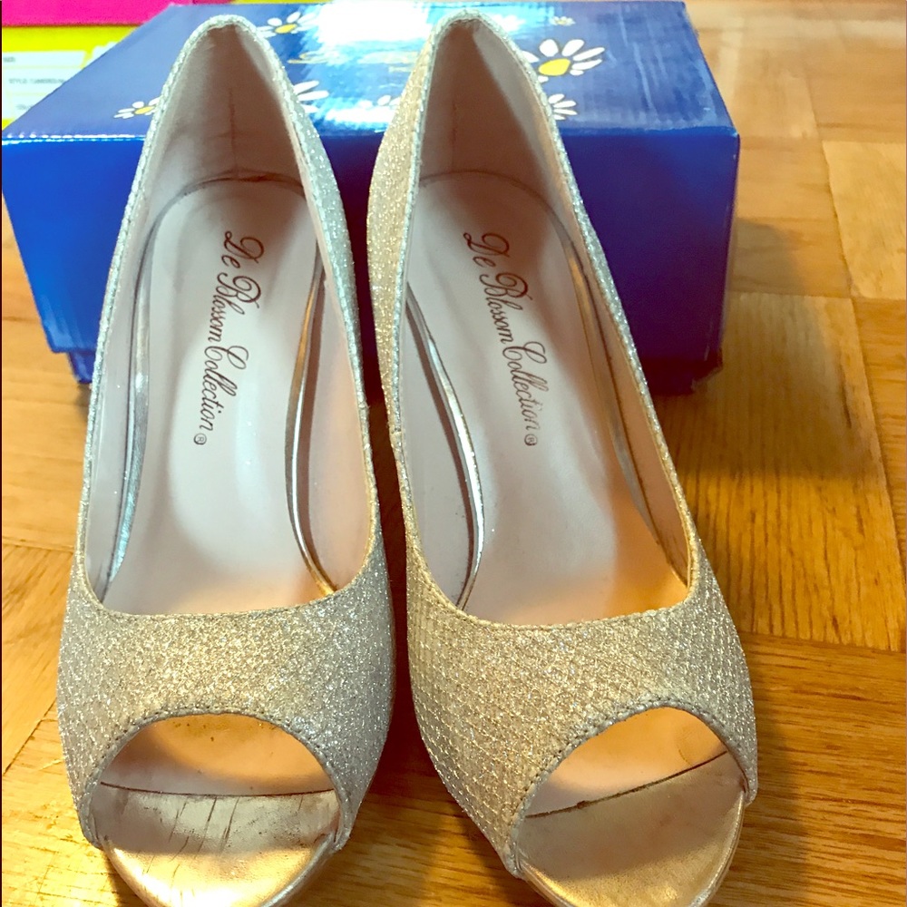 Silver sparkling open toe heels