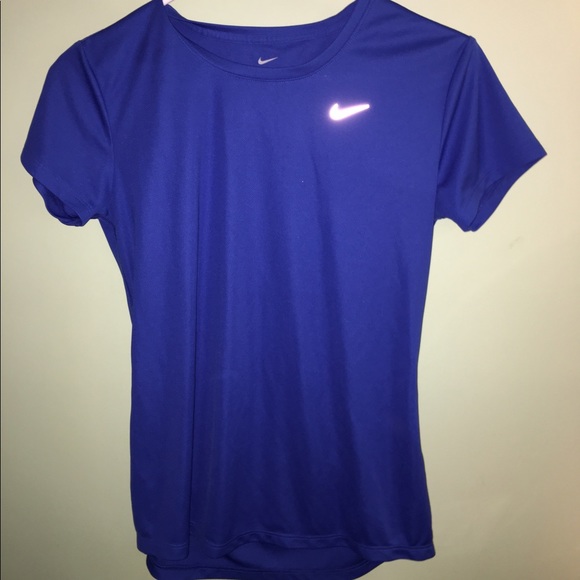 Nike blue short sleeved top - Picture 2 of 3
