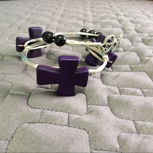 Bracelets - Picture 3 of 3