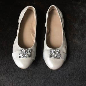 Easy Spirit Silver Gray Ballet Flat with Bling