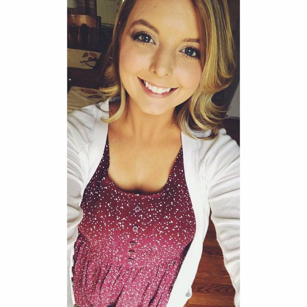 Meet your Posher, Makenzie