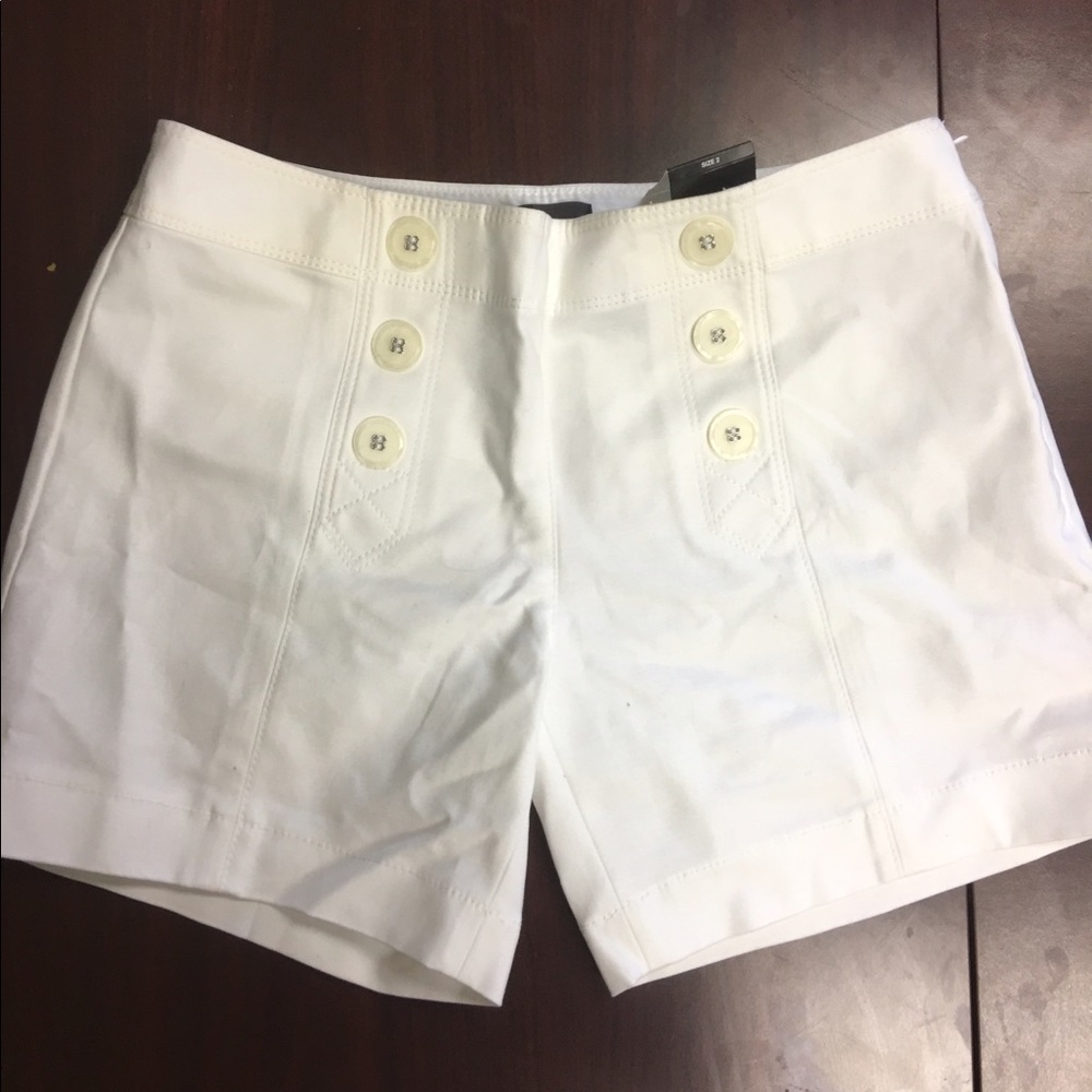 NWT The Limited white button shorts