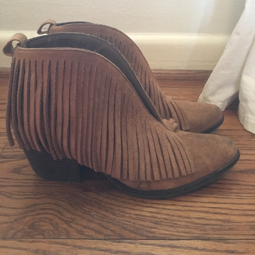 Coconuts by Matisse fringe booties