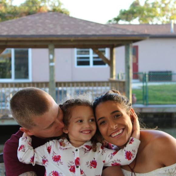 Meet your Posher, Melanie - Picture 1 of 1