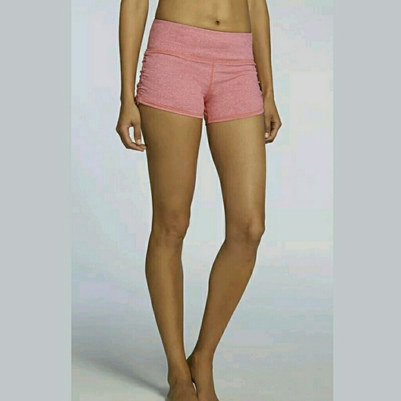 Fabletics 'Dili Short' Pink athletic shorts XS - Picture 1 of 2