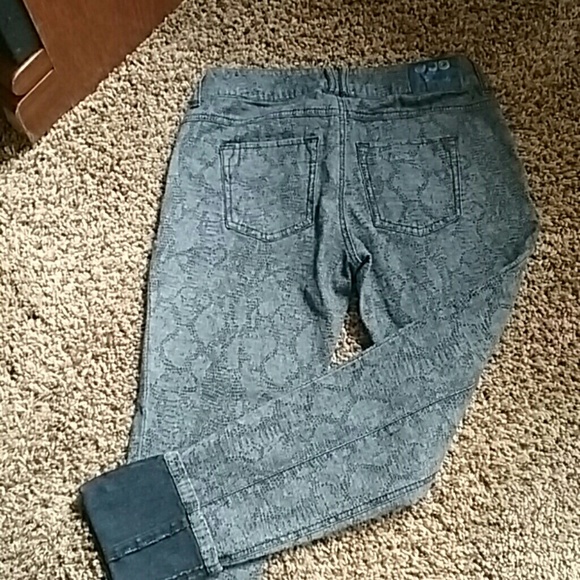 Jeans - Picture 4 of 4