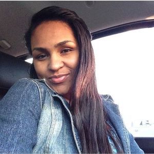 Meet your Posher, Jobbie