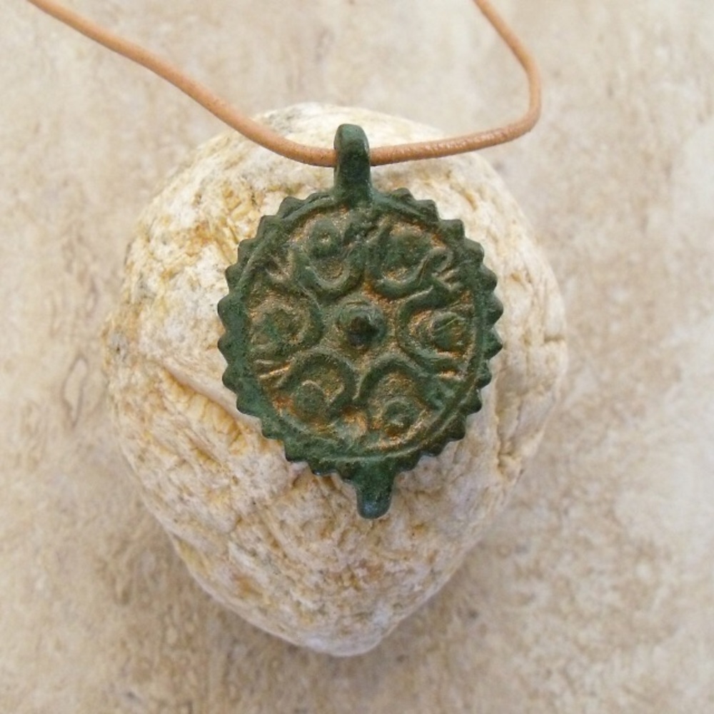 Authentic Byzantine necklace pendant 1400 A.D.