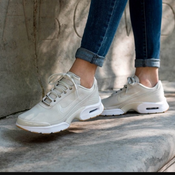 NWT Nike air max Jewell SE - Picture 6 of 8