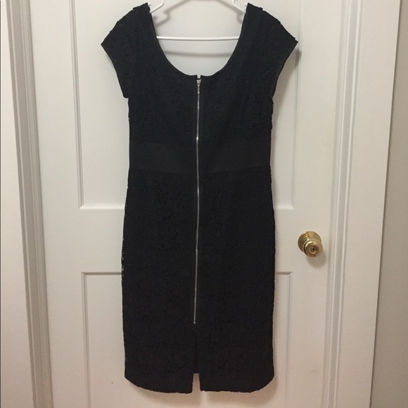 Little black brocade dress - Picture 3 of 5