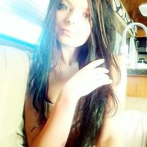 Meet your Posher, Brandi