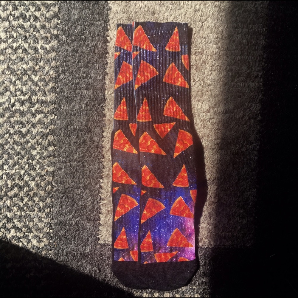 ‼️ SOLD ‼️ "My Spirit Animal 🍕" crew socks