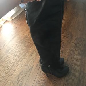 Guess Leather over the knee black boots