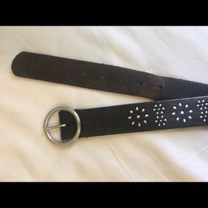 Black Belt w/ Silver Details