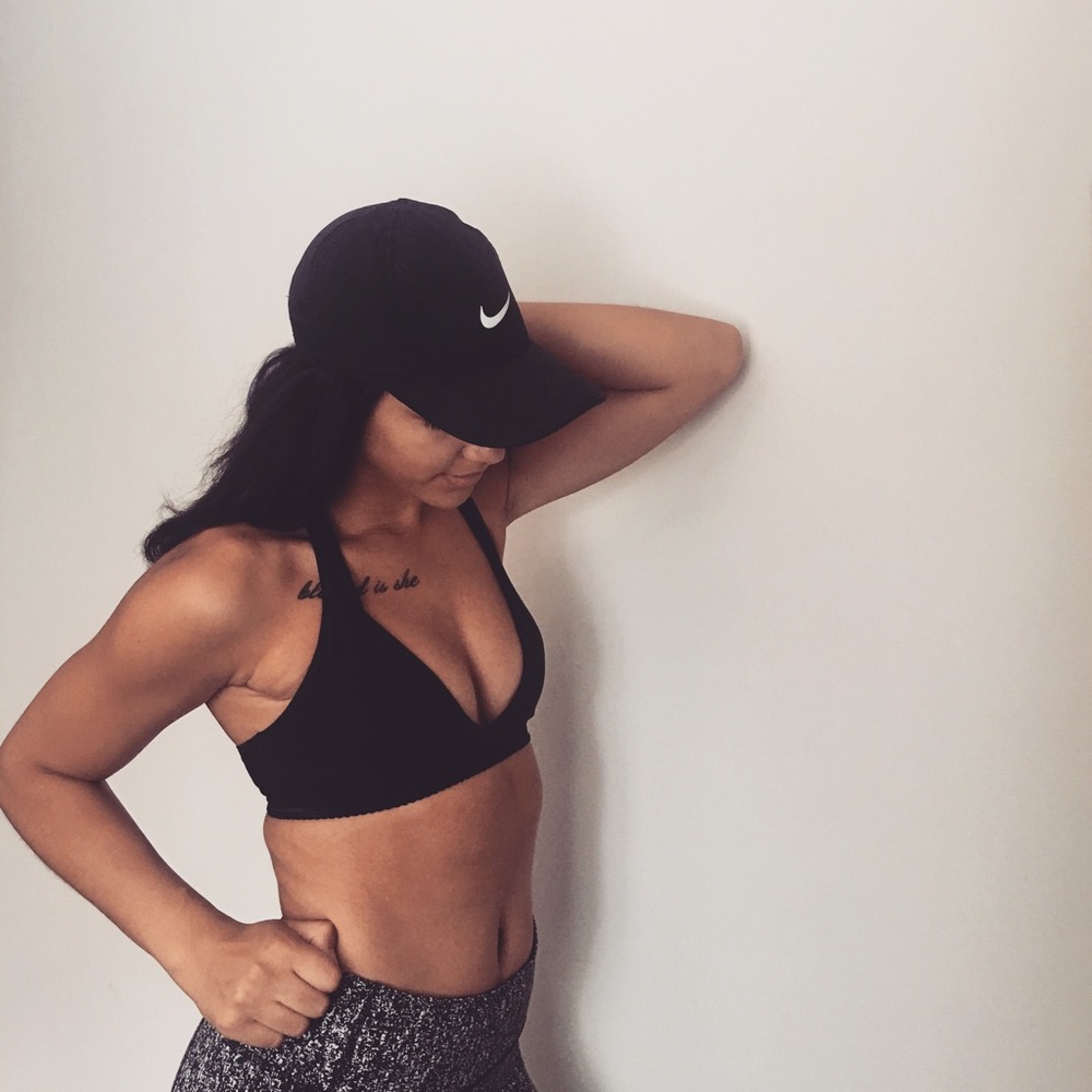 MEET THE POSHER (IG @ASHPAIGEJ)