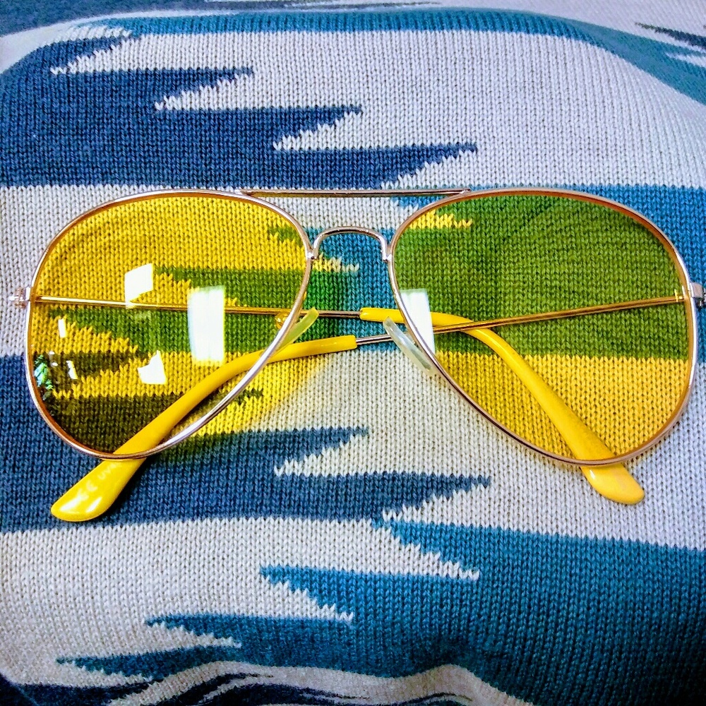 Yellow Shade Aviator Sunglasses
