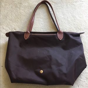 Medium longchamp bag