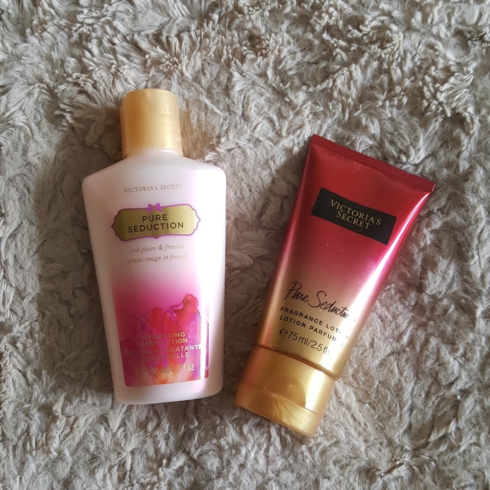 🔴SOLD🔴Victoria's Secret Lotion Bundle
