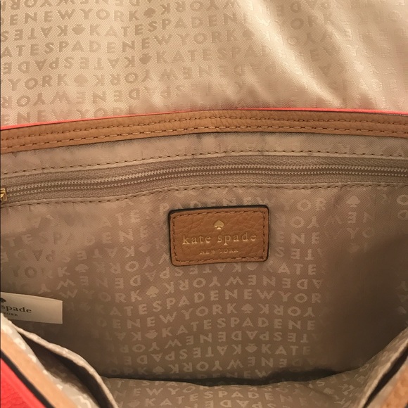 Kate Spade Purse - Picture 2 of 2