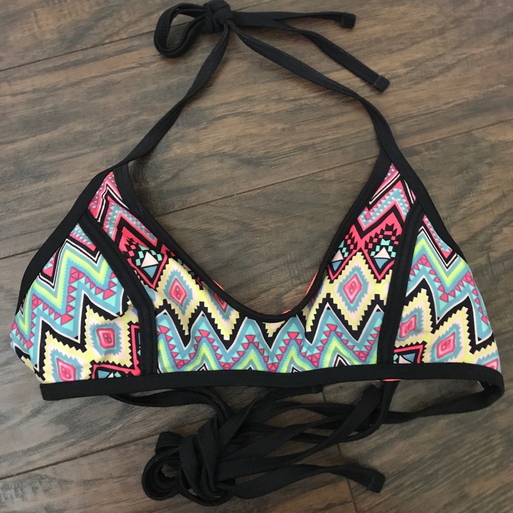 Colorful target bikini top