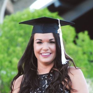 Meet your Posher, Casie