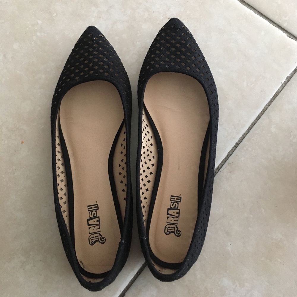 Black detailed flats