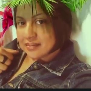 Meet your Posher, La morena