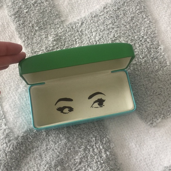 kate spade Accessories - Kate Spade ♠️ NY Sunglasses Case
