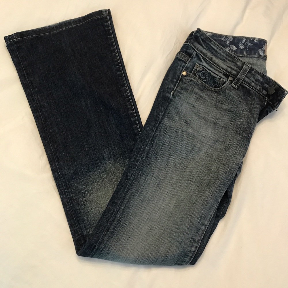 Paige bootcut special embroidery killer jeans