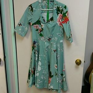 Very elegant 50s dress