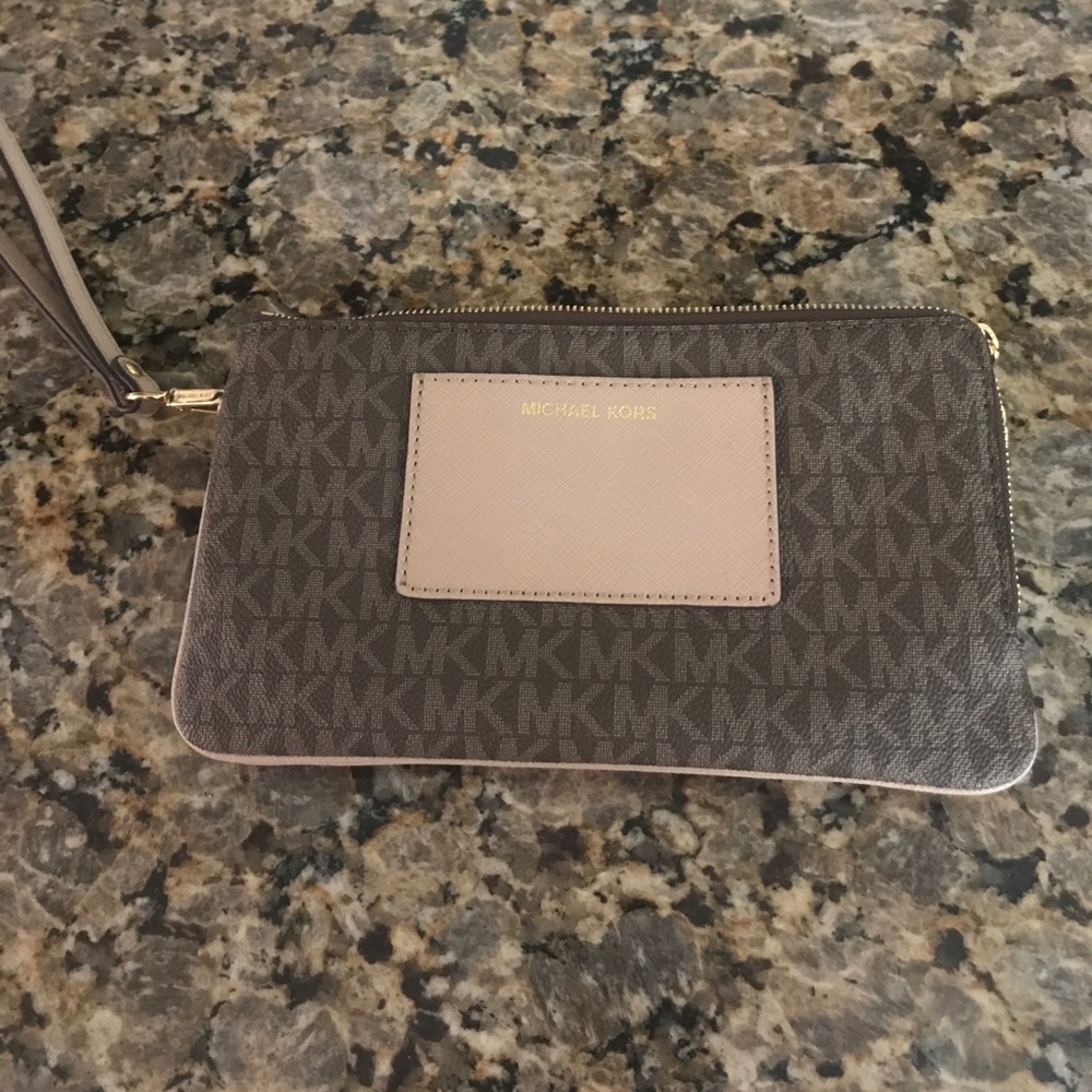Michael Kors clutch