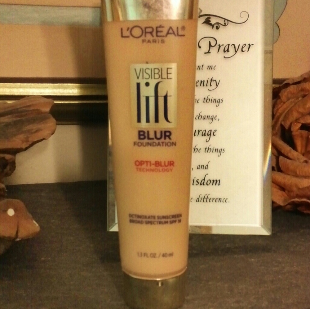 Loreal Blur Lift makeup