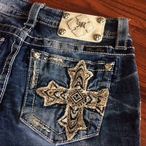 Signature skinny miss me's