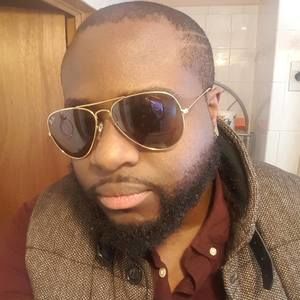 Meet your Posher, Justin