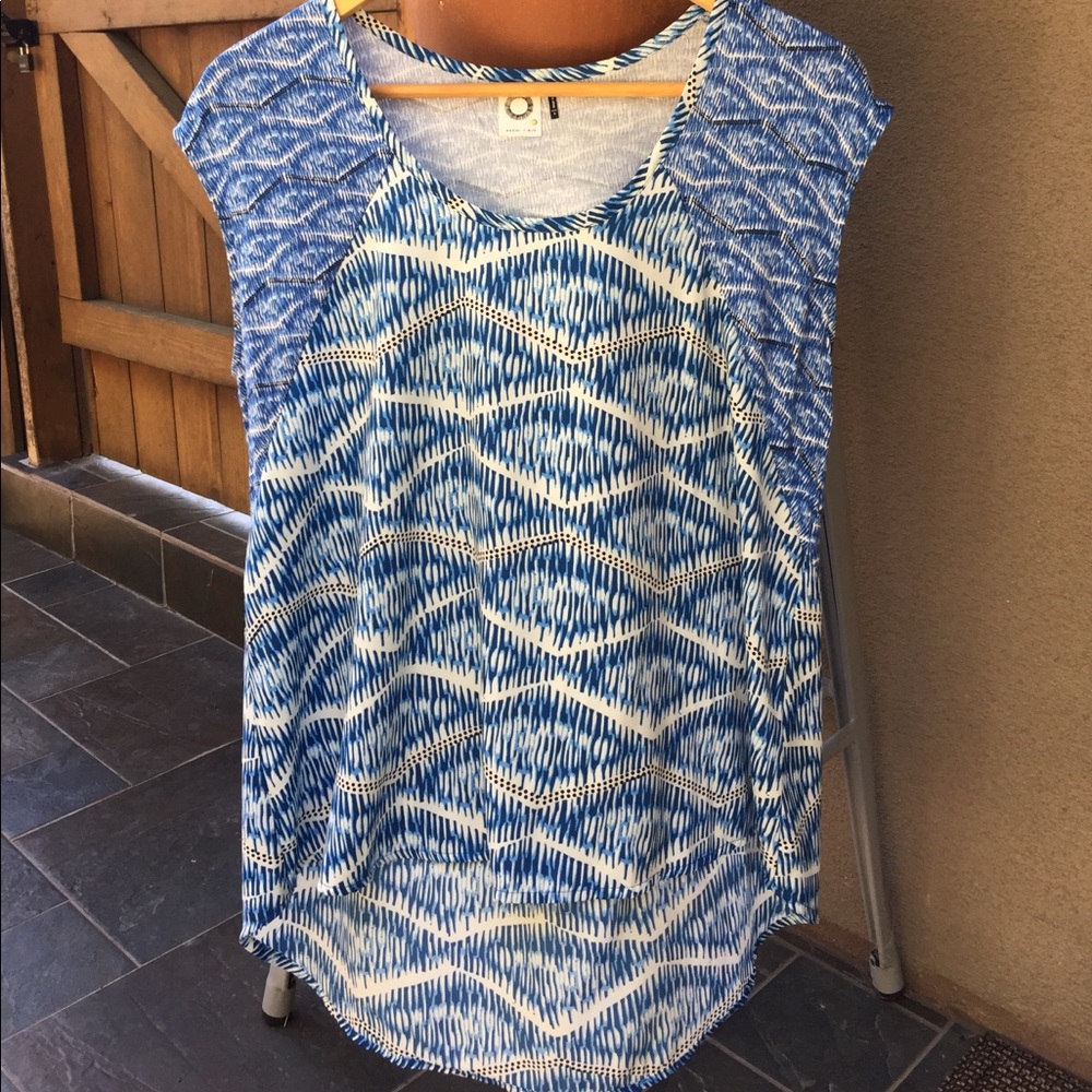 Anthropologie- short sleeve oversized blouse