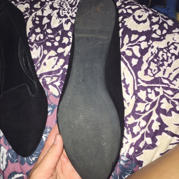 Shoes - Picture 2 of 2