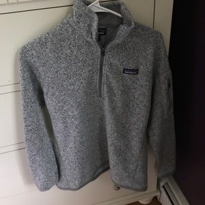 Light gray Patagonia quarter zip