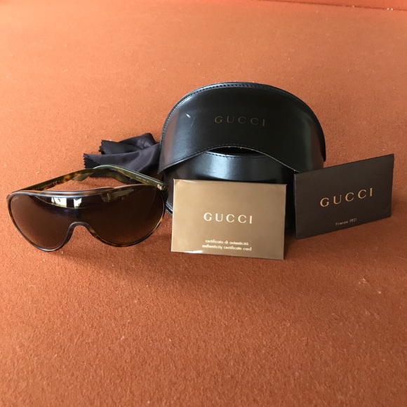 Gucci sunglasses