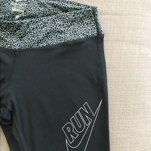 Nike Dri-Fit  "Run" Capri
